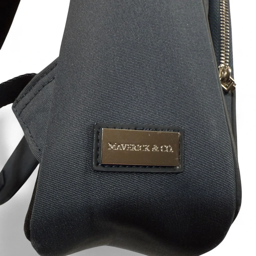 Maverick & Co Backpack Explorer Light Business‎ Travel Laptop Bag Navy Blue